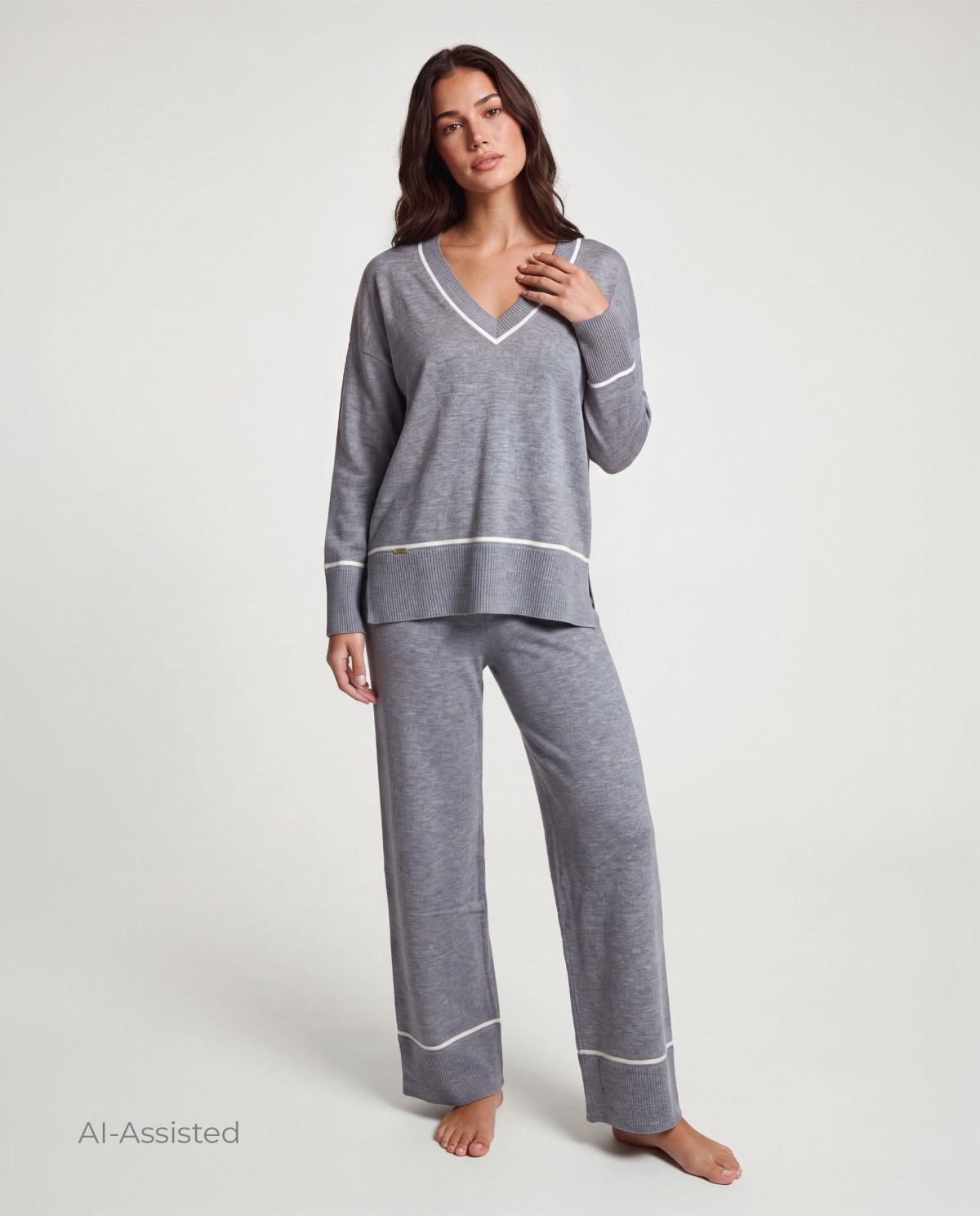 V-NECK KNIT SET