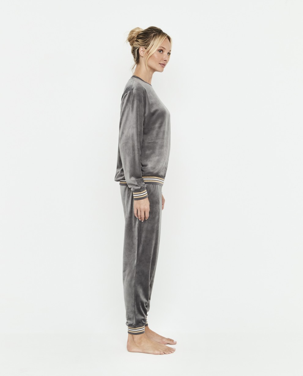 VELOUR SWEATSHIRT AND TROUSERS SET