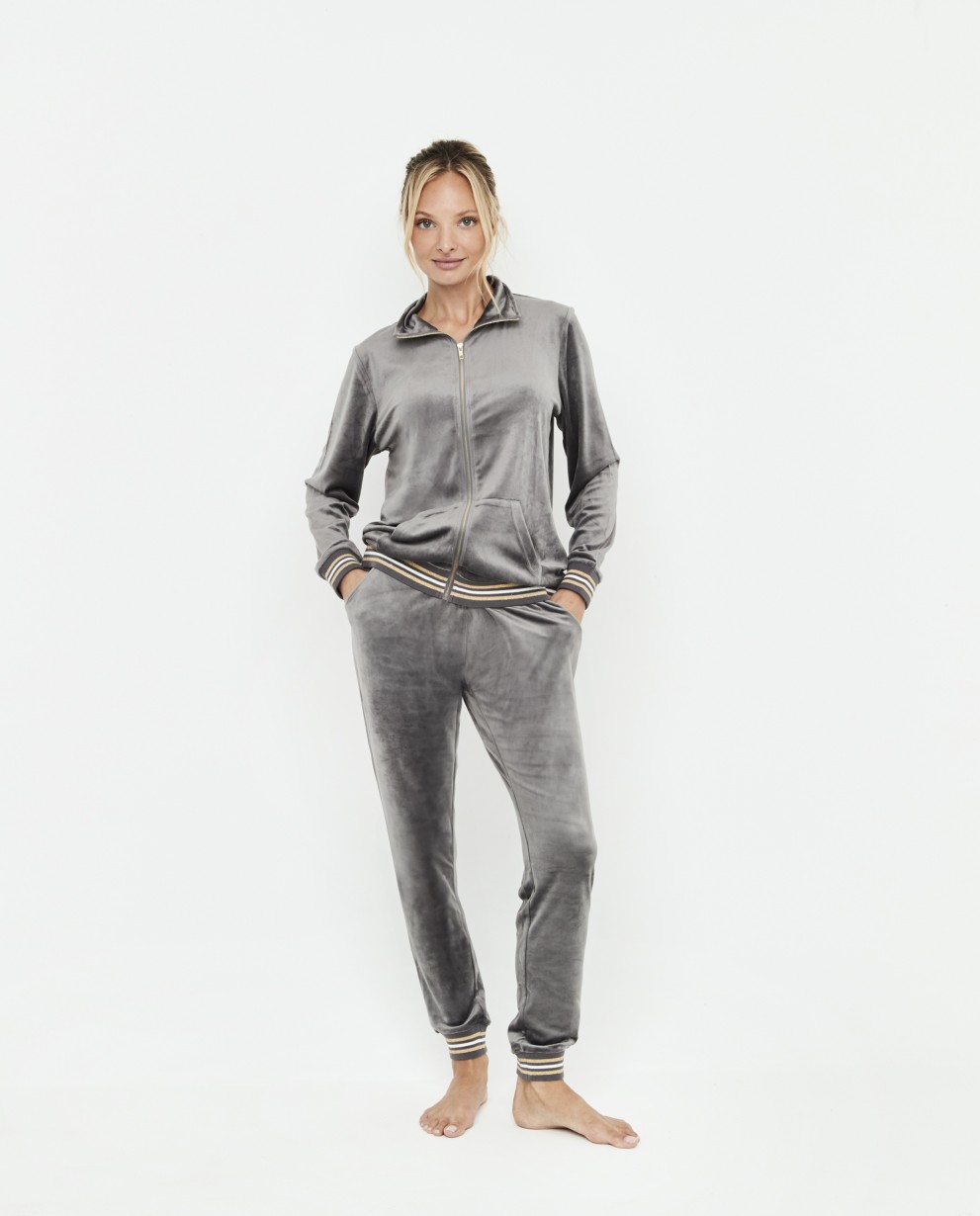 COMPLETO GIACCA E PANTALONI IN VELLUTO