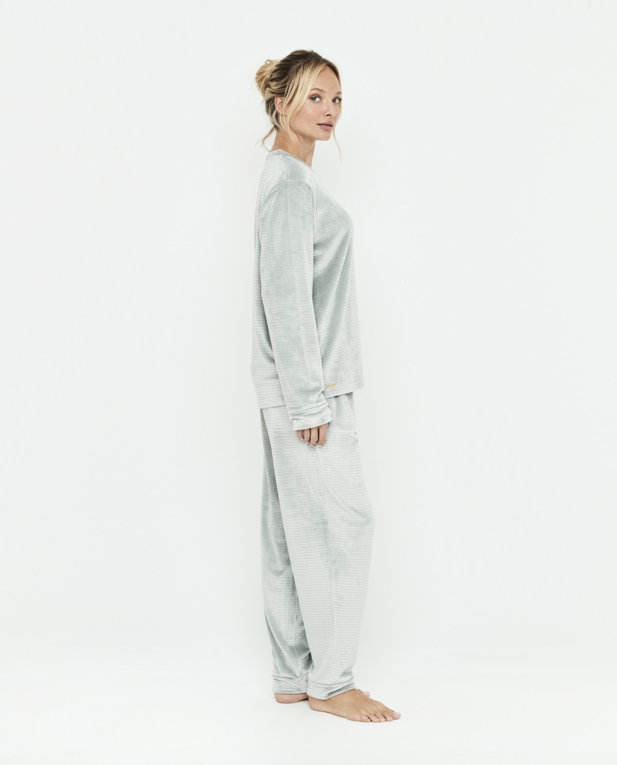 WOMEN'S PYJAMAS