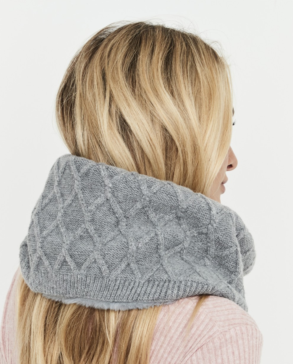 CUELLO REVERSIBLE PELO