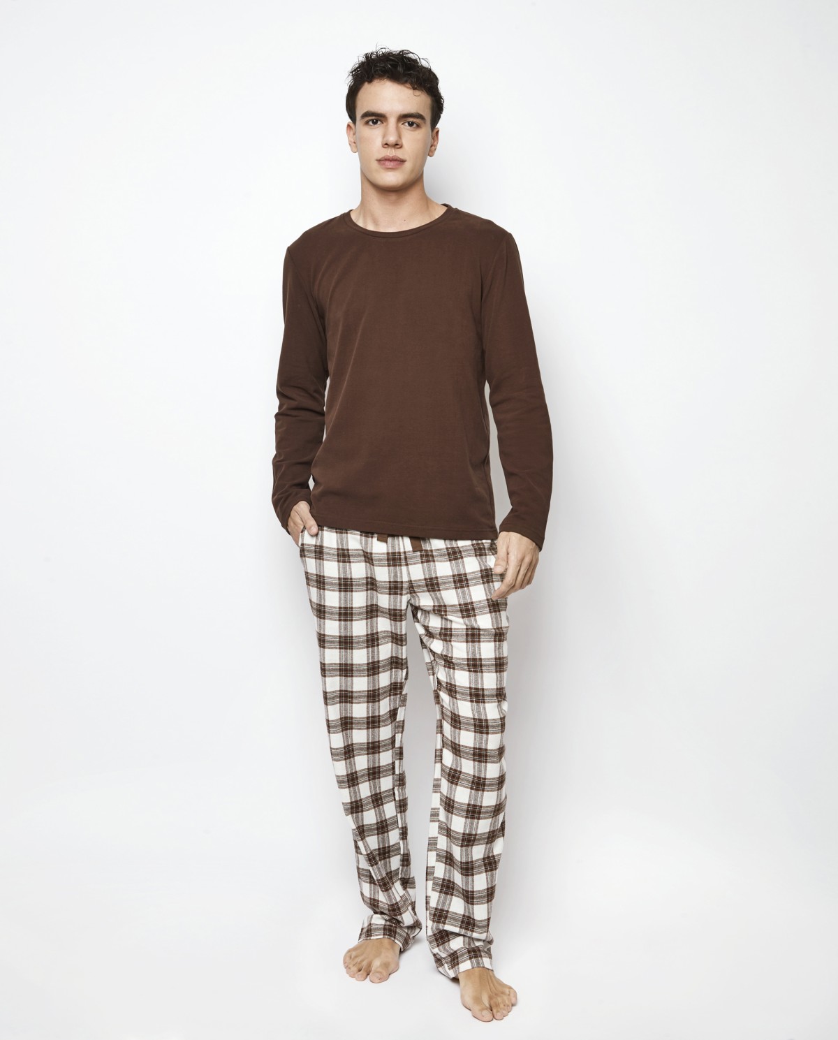 PIJAMA DE HOMEM COM T-SHIRT