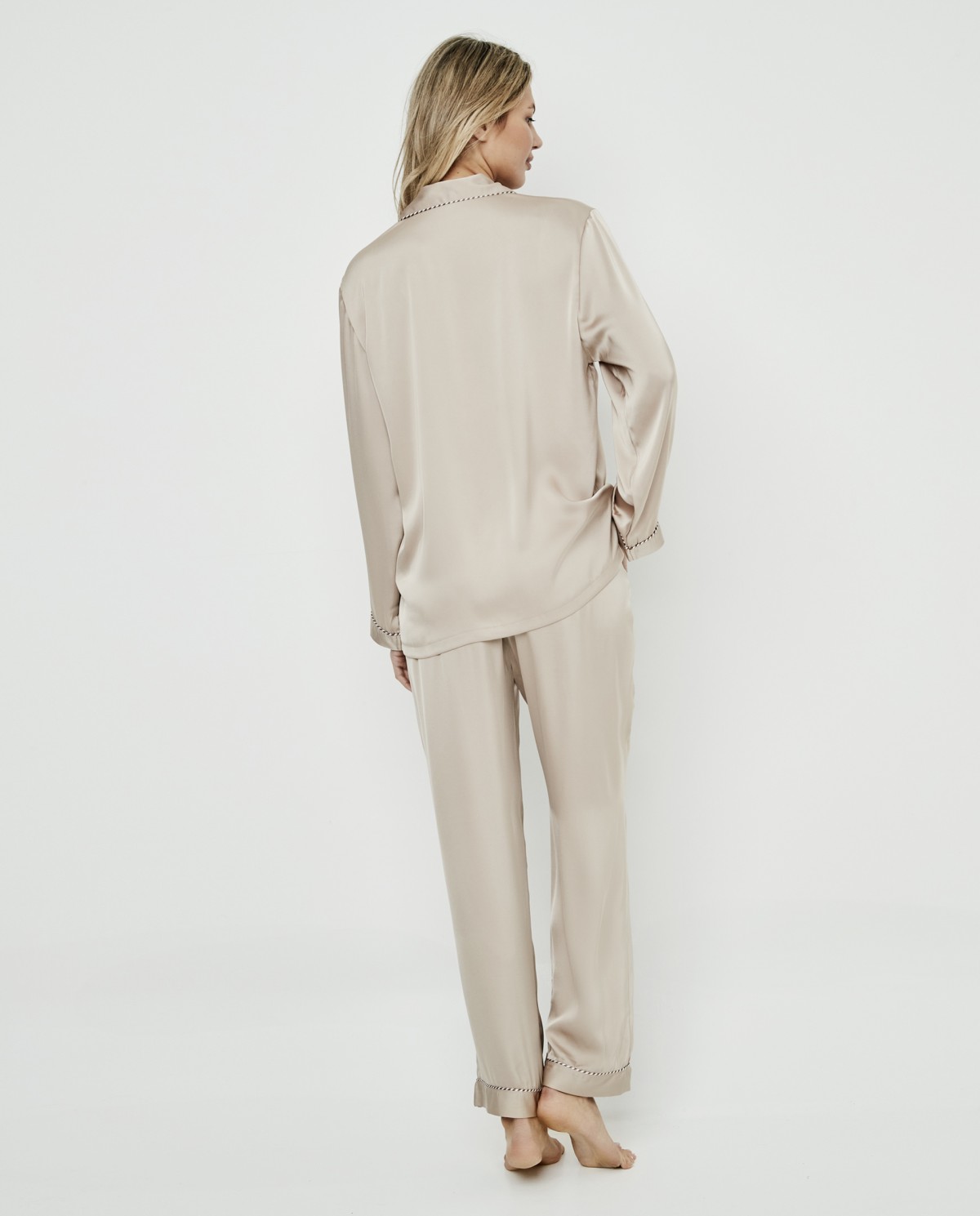 PIJAMA CORTE MASCULINO SATINADO