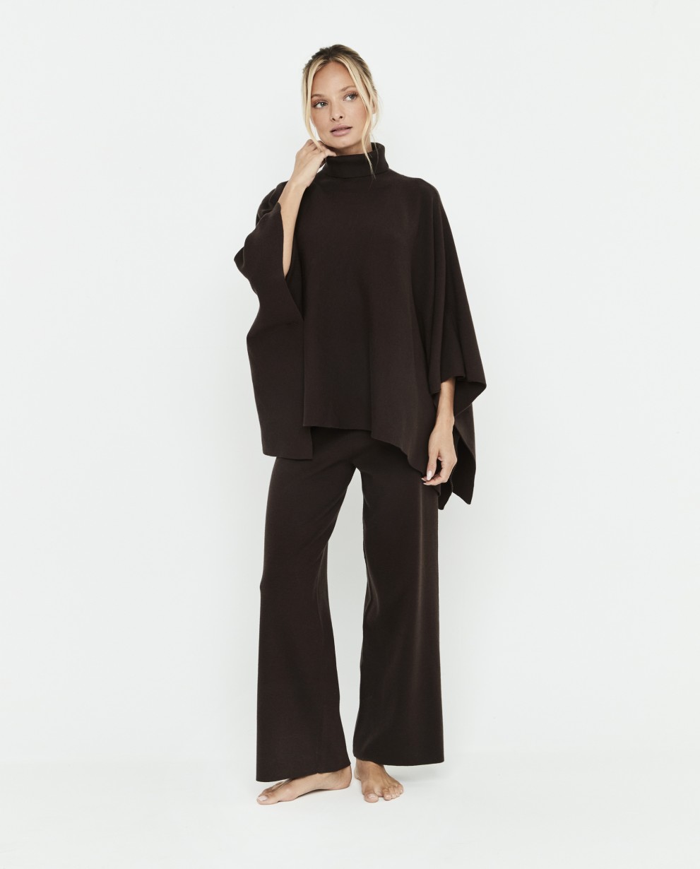 CONJUNTO DE MALHA COM PONCHO
