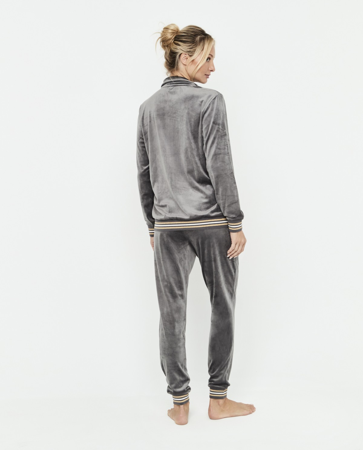 CONJUNTO TERCIOPELO CHAQUETA PANTALON