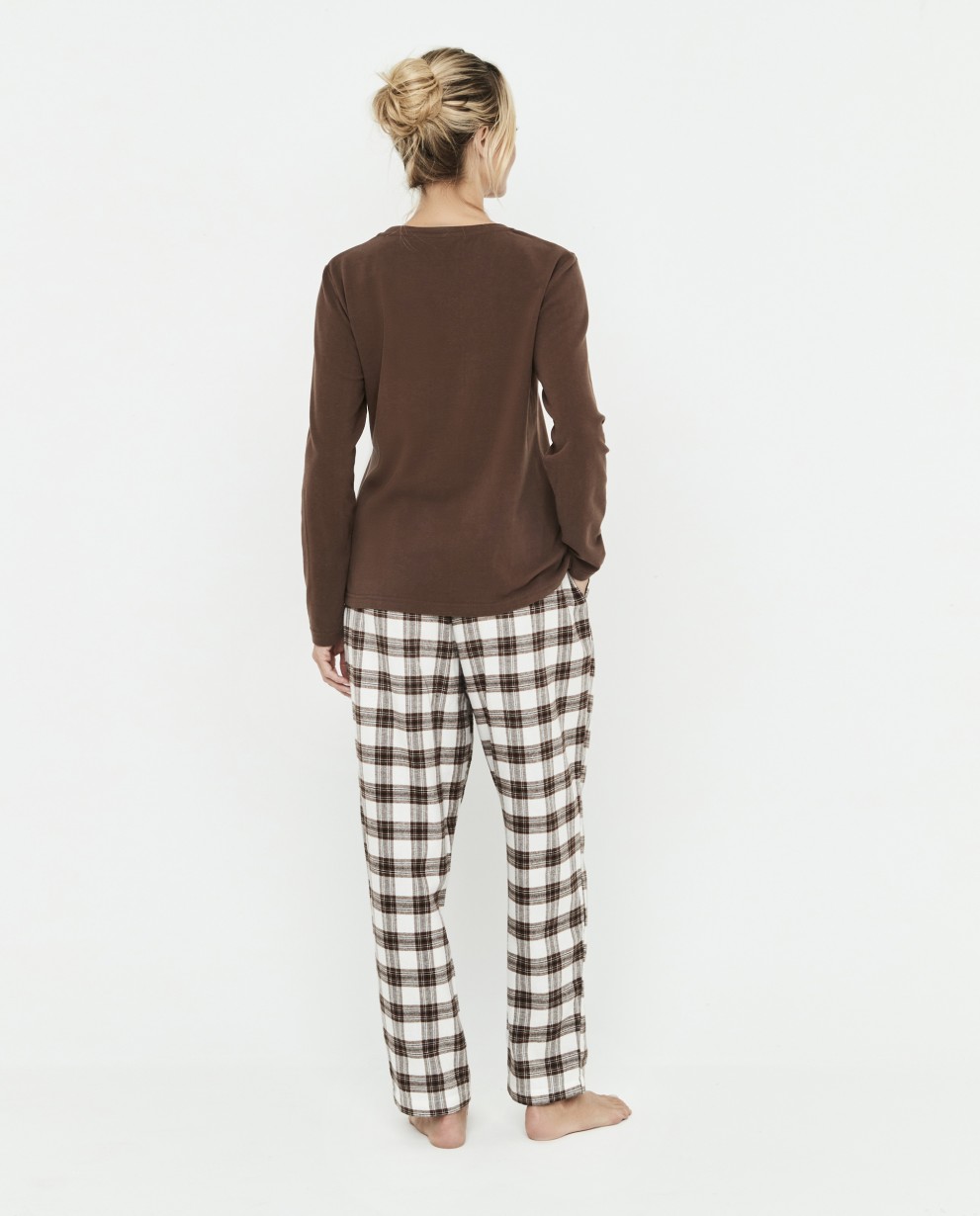 PIJAMA DE MULHER COM T-SHIRT