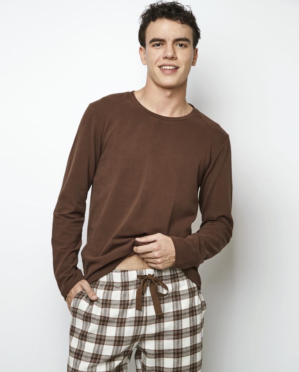 PIJAMA DE HOMEM COM T-SHIRT