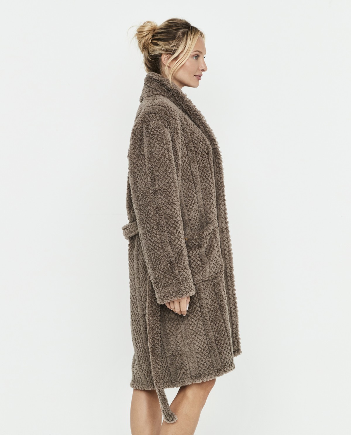 WRAP ROBE
