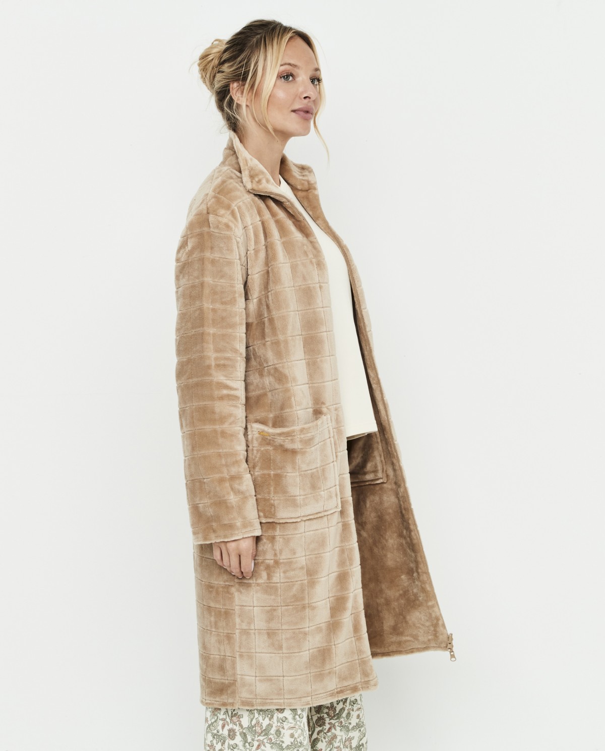 VESTAGLIA REVERSIBILE CON ZIP